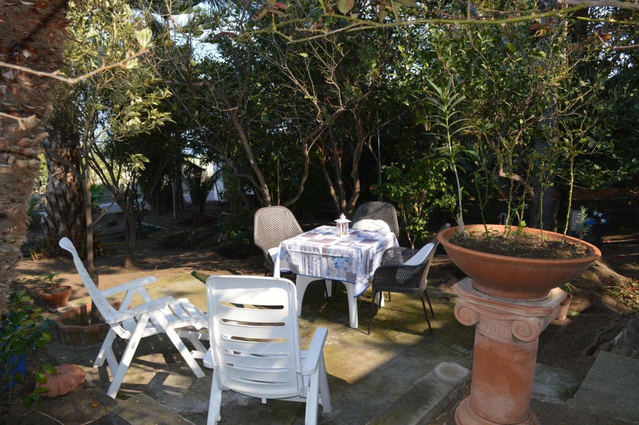 B&B Il Giardino Segreto سترومبولي المظهر الخارجي الصورة